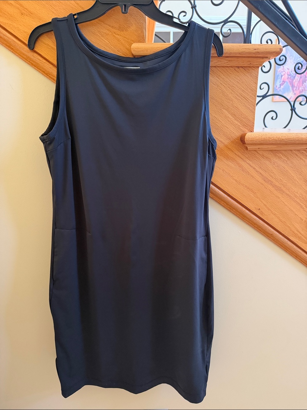 Columbia Women’s Sleeveless Black Shift Dress Sz Large New